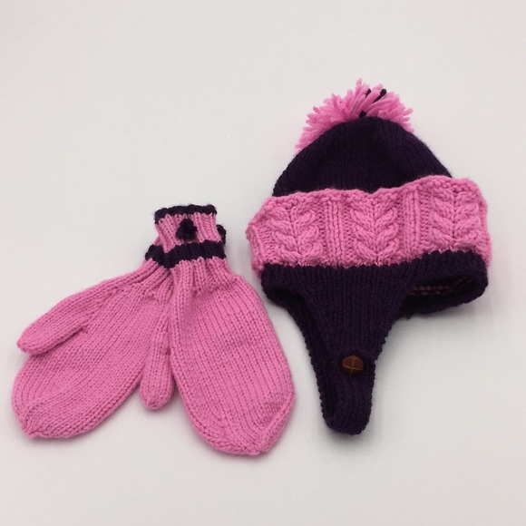 Hand Knit Girls Winter Hat + Pair of Mittens Pink Purple - Picture 12 of 13